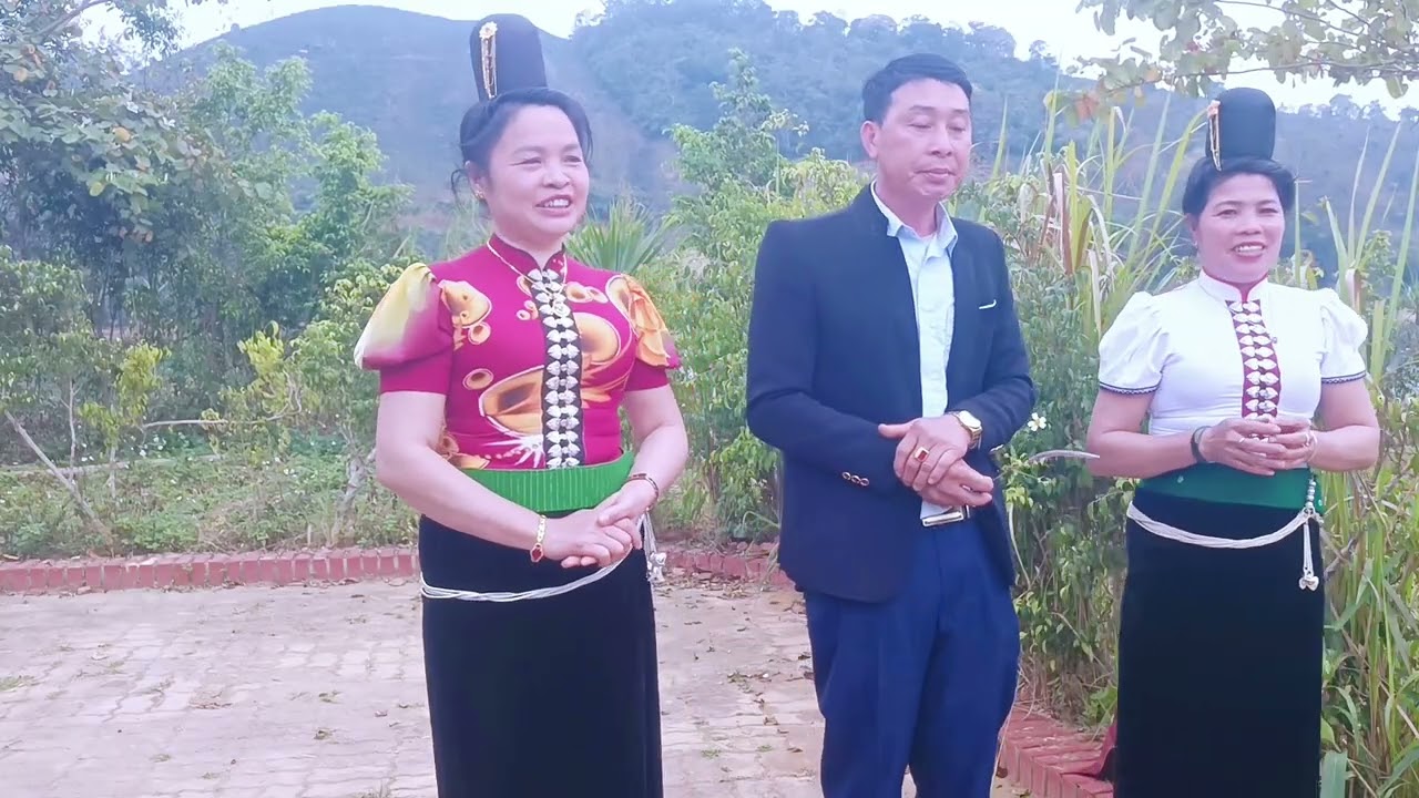Lò phương hoa nhài đi uống rượu chúc tết chủ kênh hoàng thi gặp hai nghệ nhân khắp báo xao 