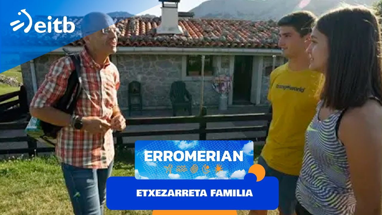 Urbia inguruko txaboletan igarotzen du uda Etxezarreta familiak, artzaintza dela eta