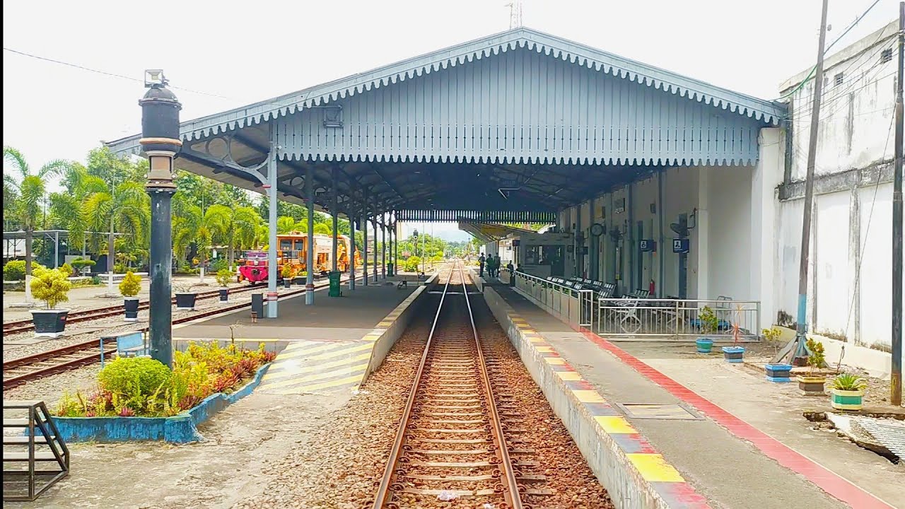 BACKRIDE BY TRAIN | Stasiun Tulungagung sampai Stasiun Kediri