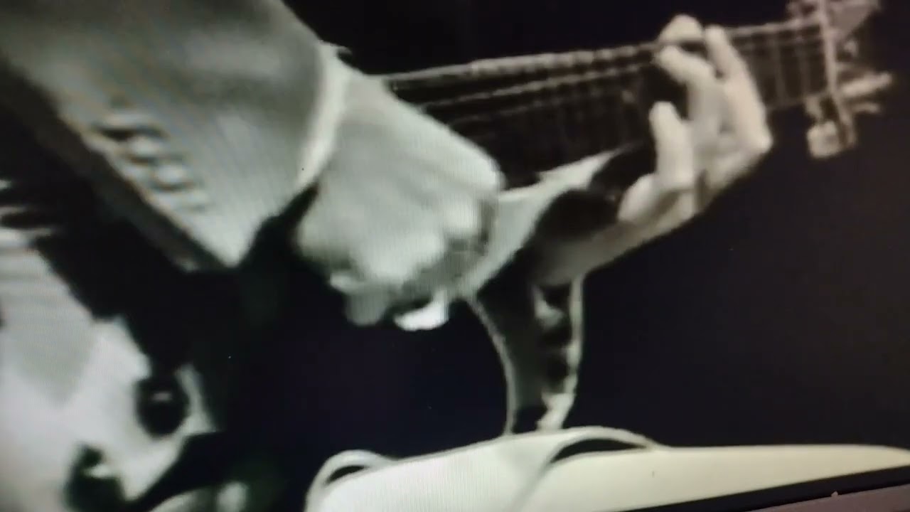 Barney Kessel - chord solo in 1969.,Paris.