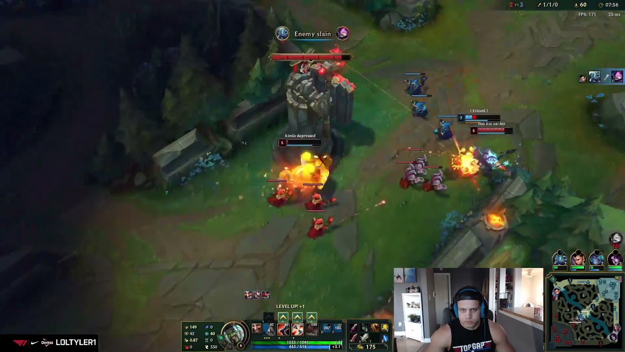 Tyler1 snipes Kog across the map with Draven's ult