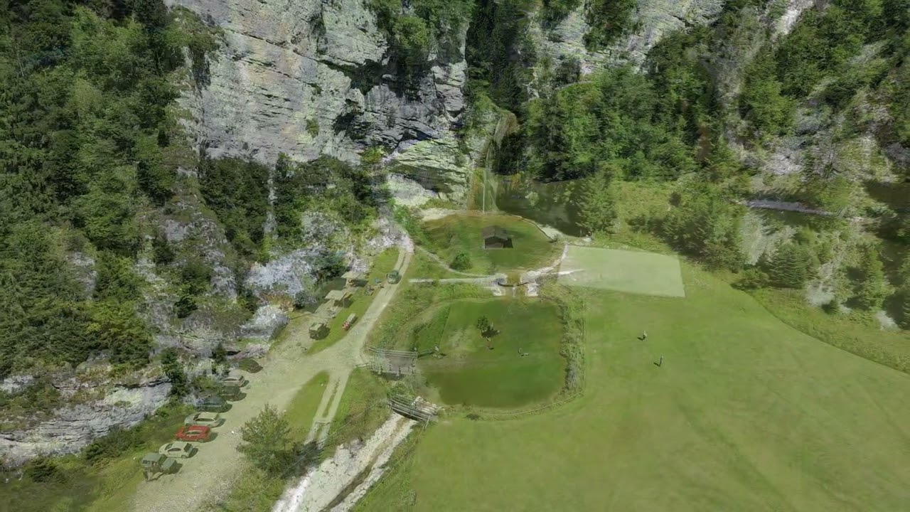 Parco La Cascatella - Castel Tesino ( 4K )