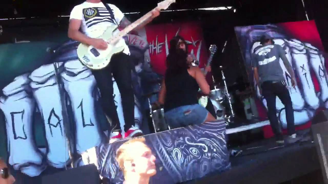 Ptv singing to Adeline
