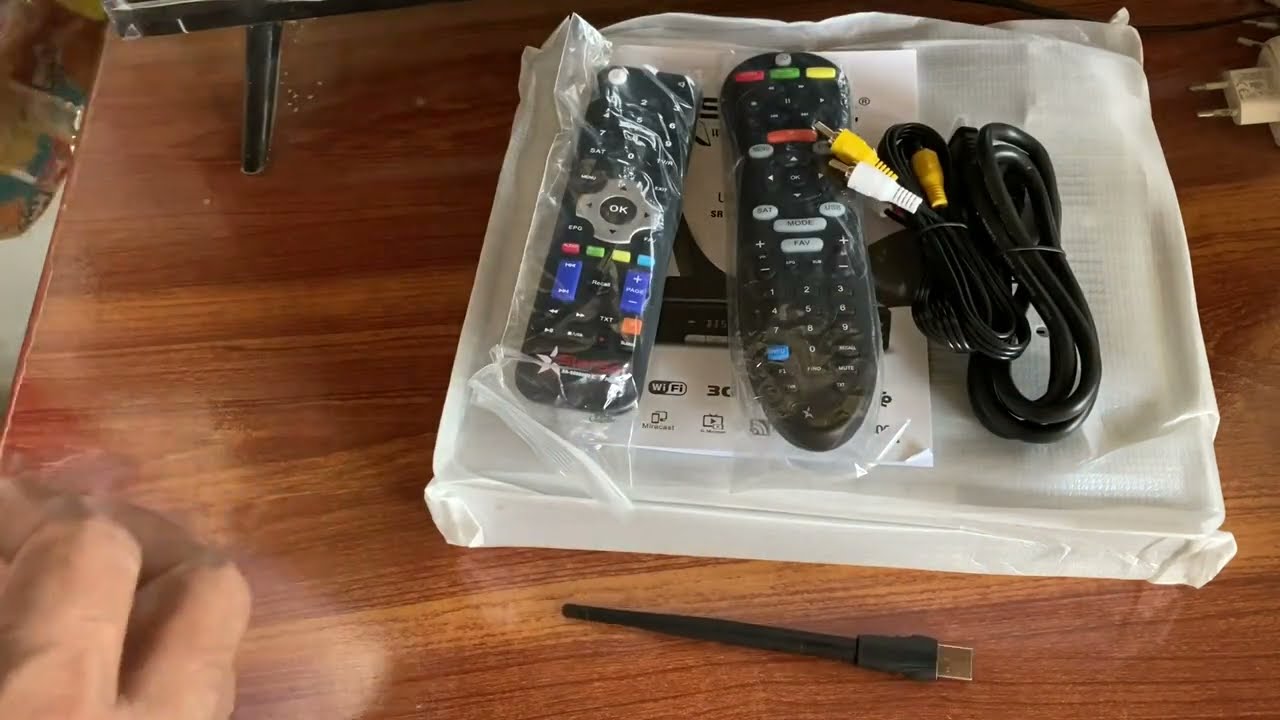 Starsat SR-90000 HD Extreme Unboxing and Review 2023.