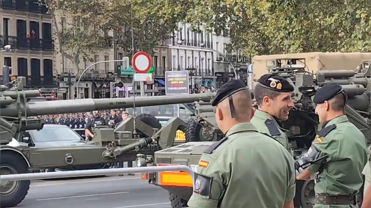 Desde la calle, Desfile militar Dia de la Hispanidad 🇪🇸