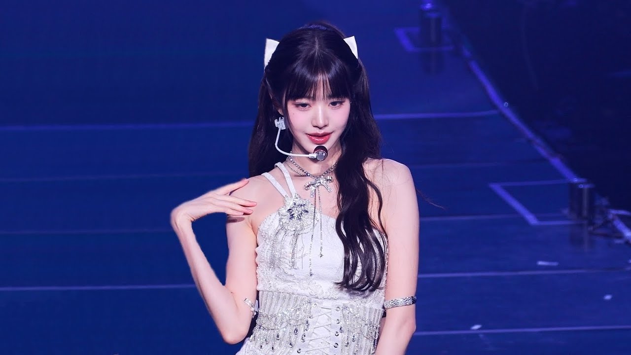 231007 아이브 장원영 - 'I AM' 직캠 IVE Wonyoung FANCAM @1ST WORLD TOUR