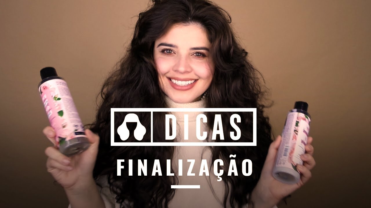 COMO FINALIZO MEU CABELO ONDULADO | Débora Alcantara