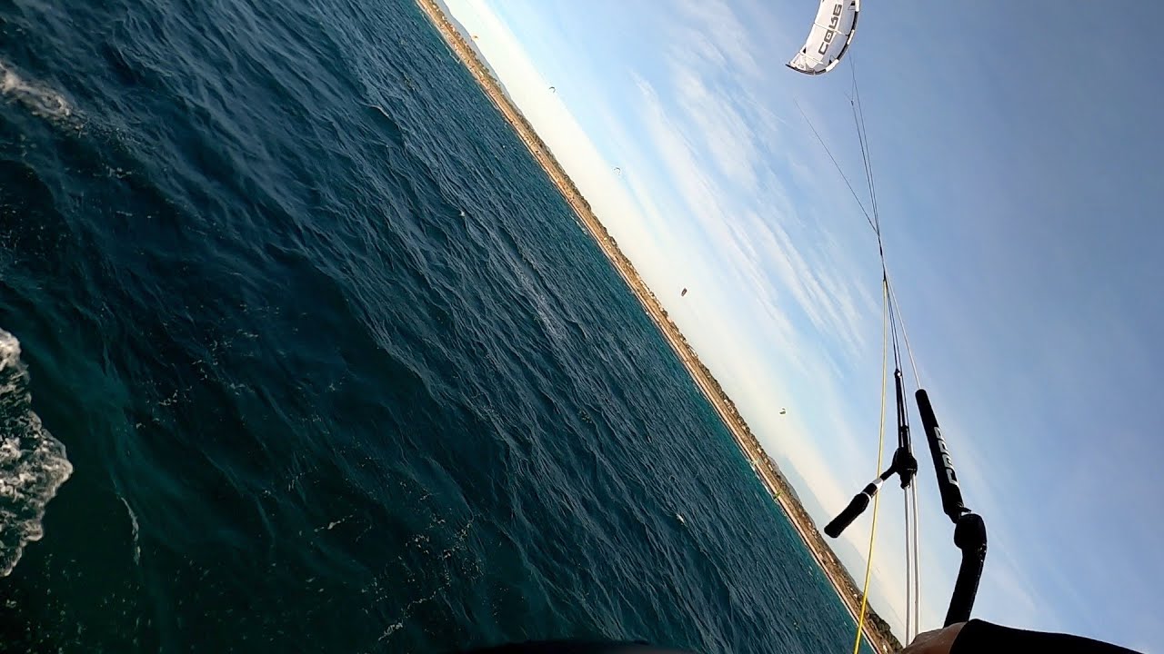 Almanarre | Kitesurf - Training Kiteloop late backroll / Boogie loop / Double backroll kiteloop