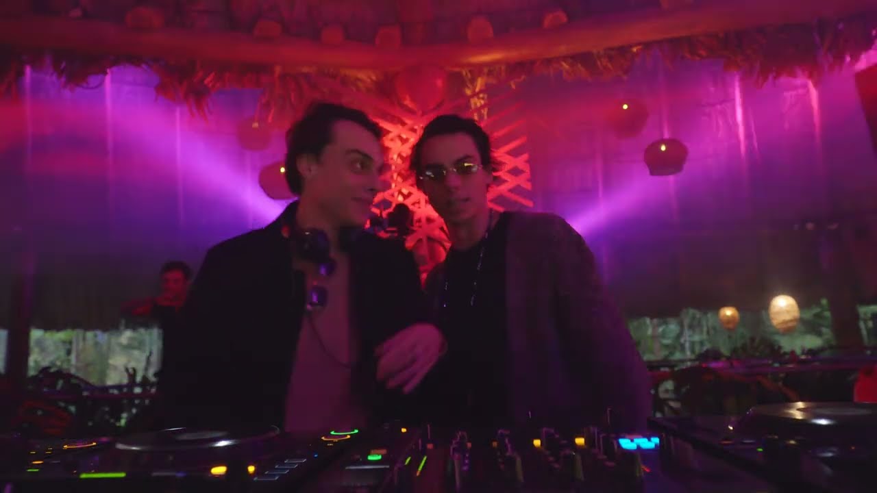 HOO closing set at @ LENDAA (Santuário Nhundiaquara)
