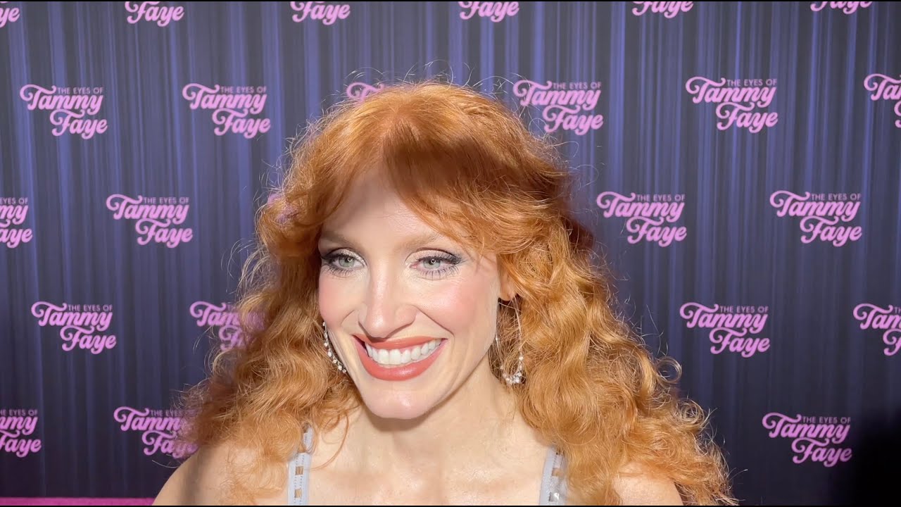 Oscar-nominee Jessica Chastain on Tammy Faye's 1985 interview with Steve Pieters on being gay & HIV+