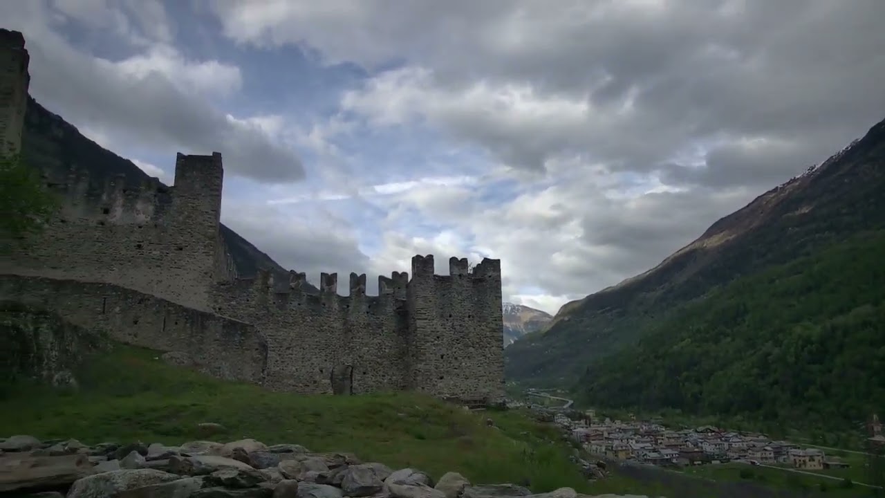 Немного камней из Грозотто, Италия.