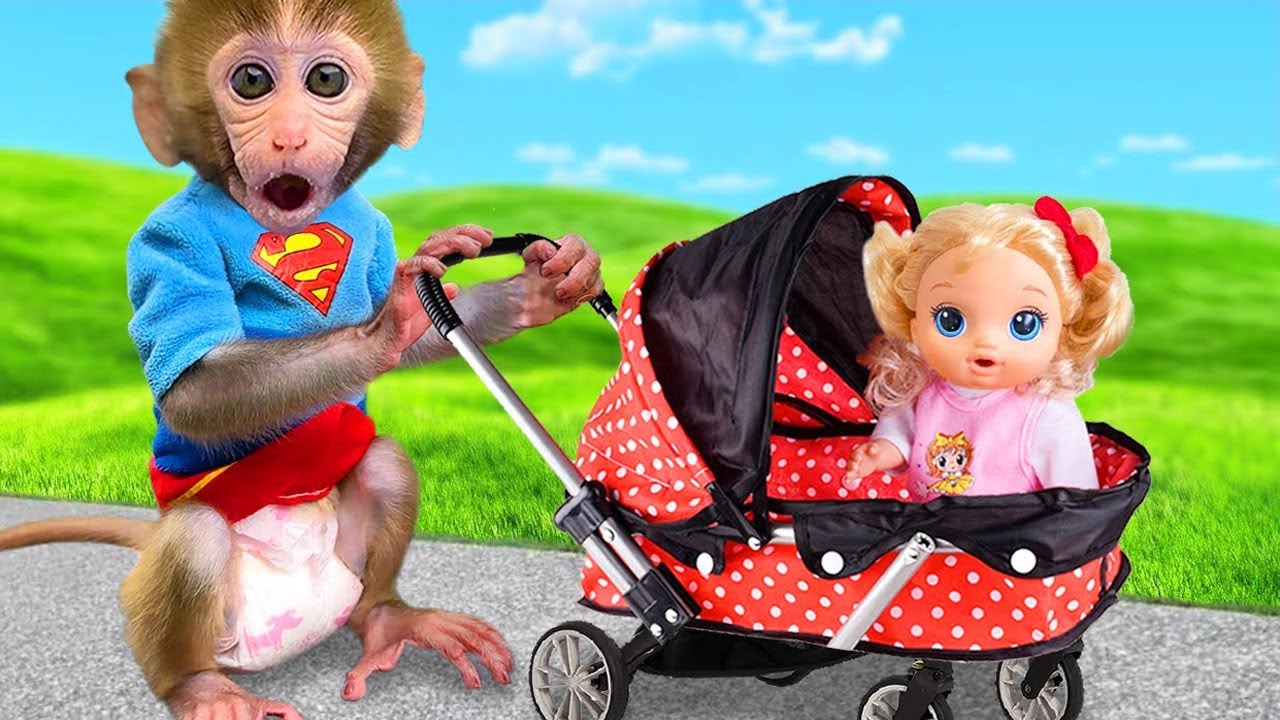 Bebé Mono BonBon va al parque, prepara jugo arcoíris y lo bebe con el mono lindo - MONO BONBON ESP