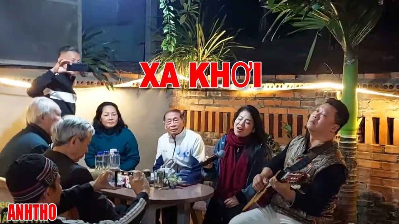 XA KHƠI - Anh Thơ Khiến Khán Giả Nổi Da Gà khi hát tặng các bác ở quê nhà với Guitar Đức Nhã