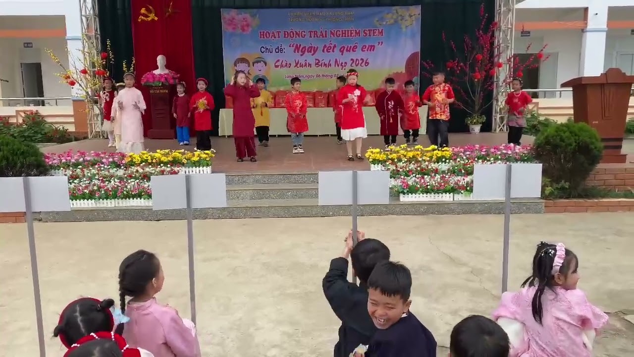 Nhảy ngoại khóa  ngày tết quê em  lớp 3 trường Tiểu học Thượng Thôn, Lũng Nặm