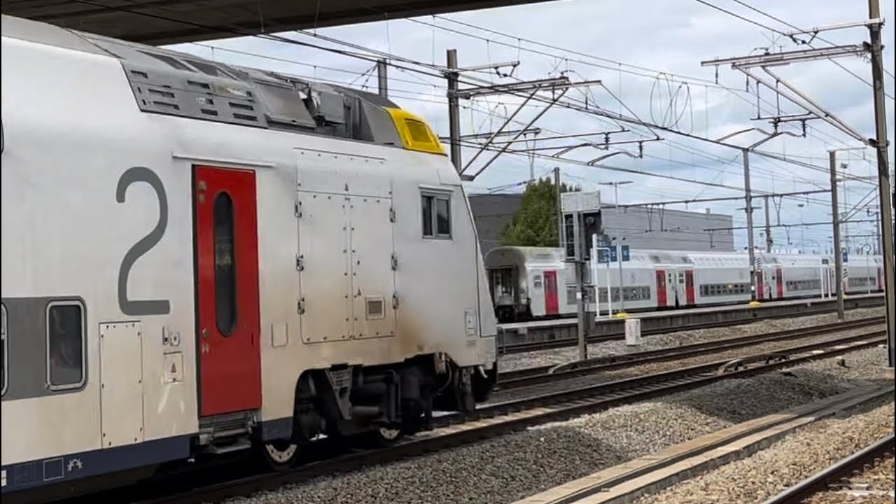 Quelques trains à Forest-Midi 19/07/23