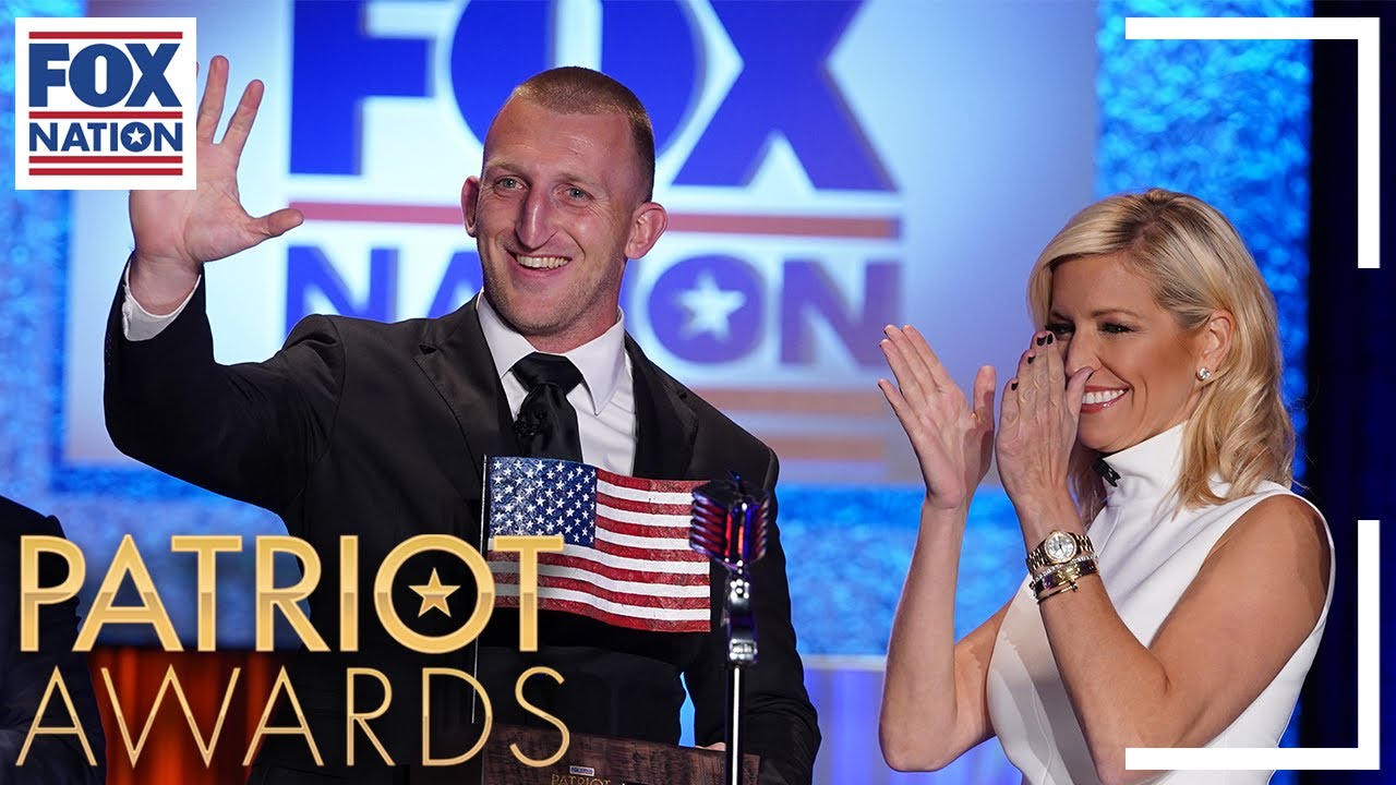 Marine amputee given standing ovation for his sacrifice | Fox Nation