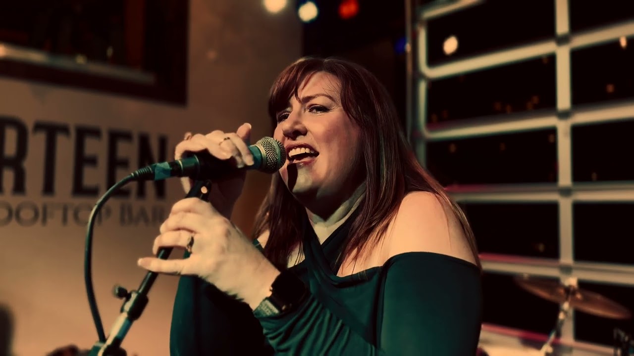 RetroVinyl - Valerie