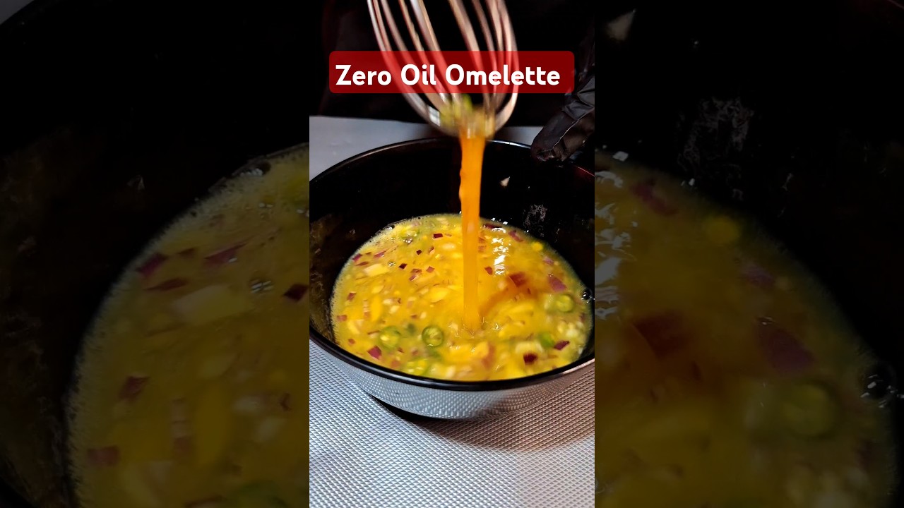 Zero Oil Omelette| Zero oil Cooking🥚🍳#shorts #cooking #recipe