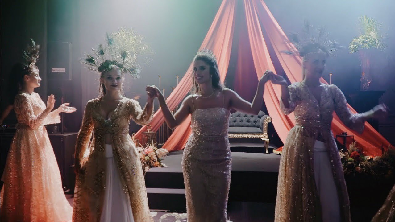 KINA GECEM ! | CEREN CEYLAN