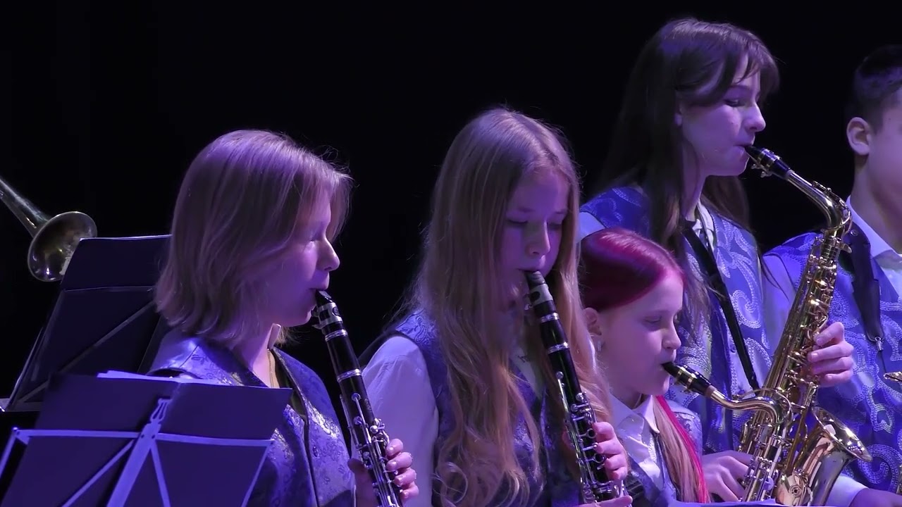 White Christmas arr. M.Sweeney, Оркестр 