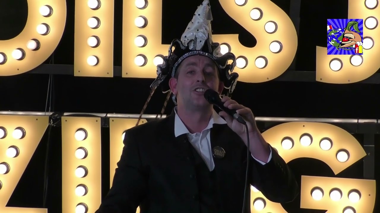 Tommeken -Carnavalist in de kist (LIVE)