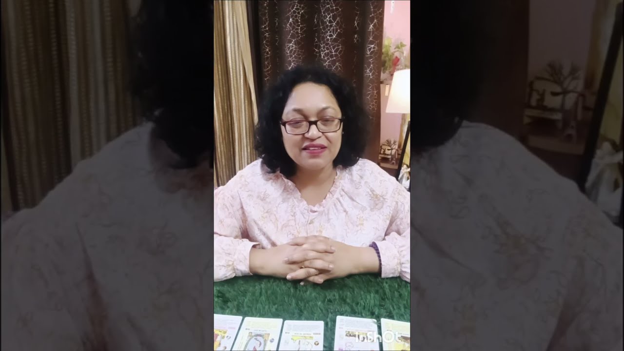 Aa log har kam mein aapki salah lena chahte hain. ( Aap high vibration soul ho)