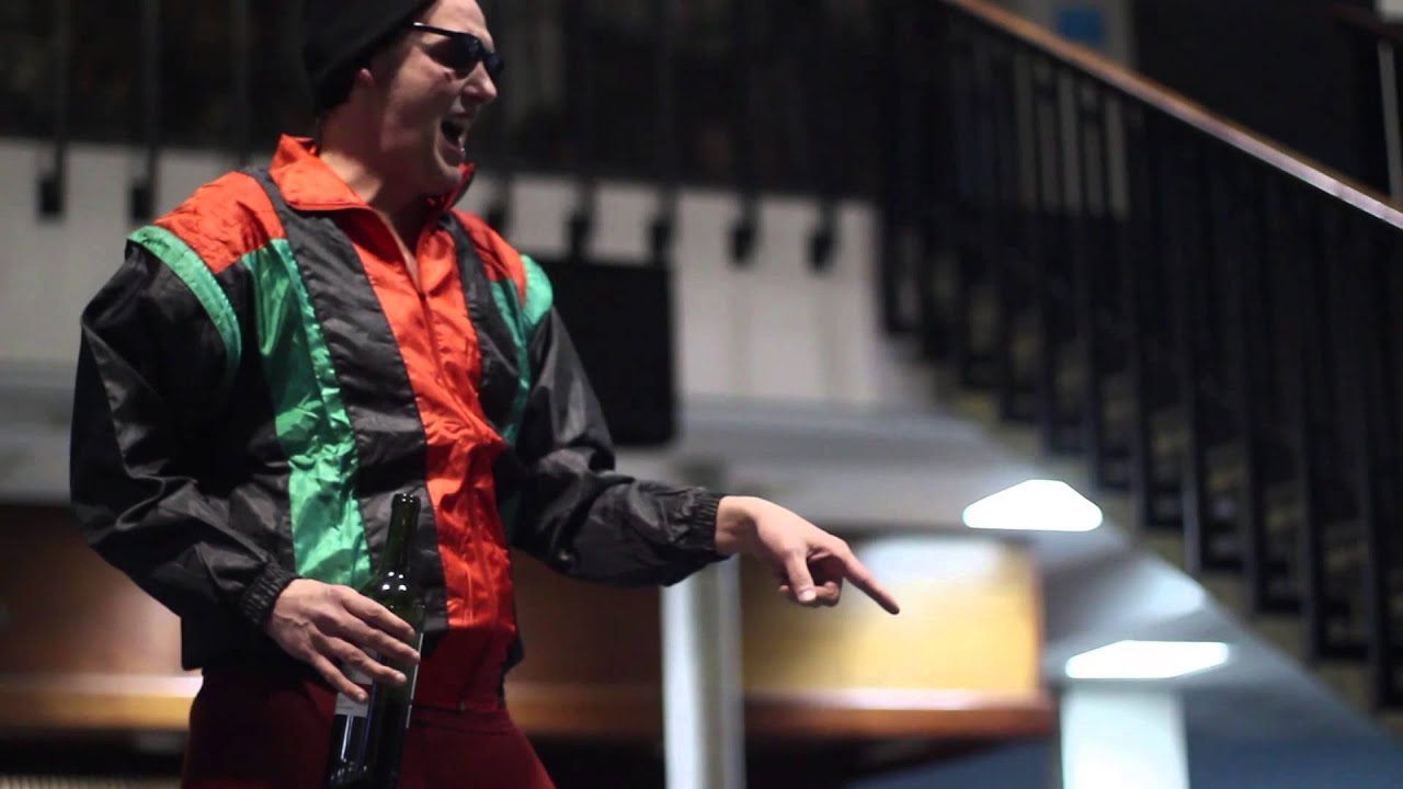 Héctor Arnau: Canción Total. Marea Universitaria