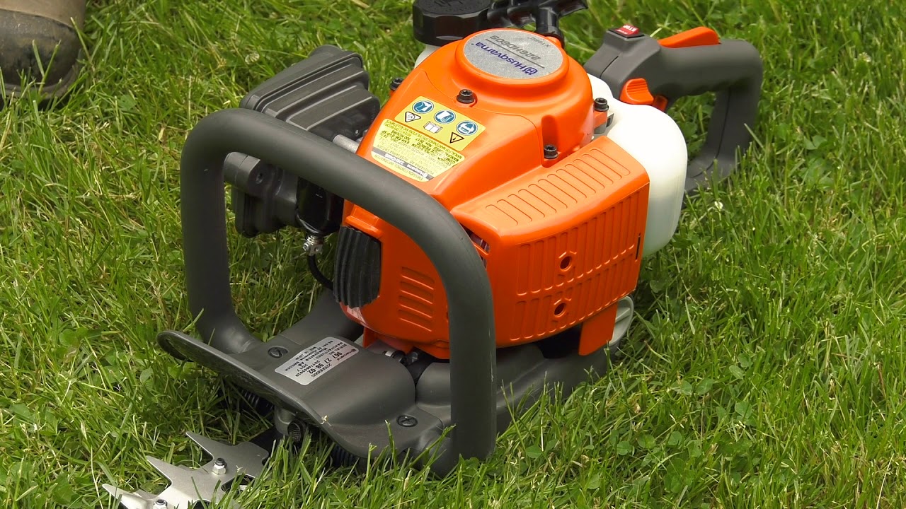 Comment démarrer et utiliser un taille-haie Husqvarna (French)