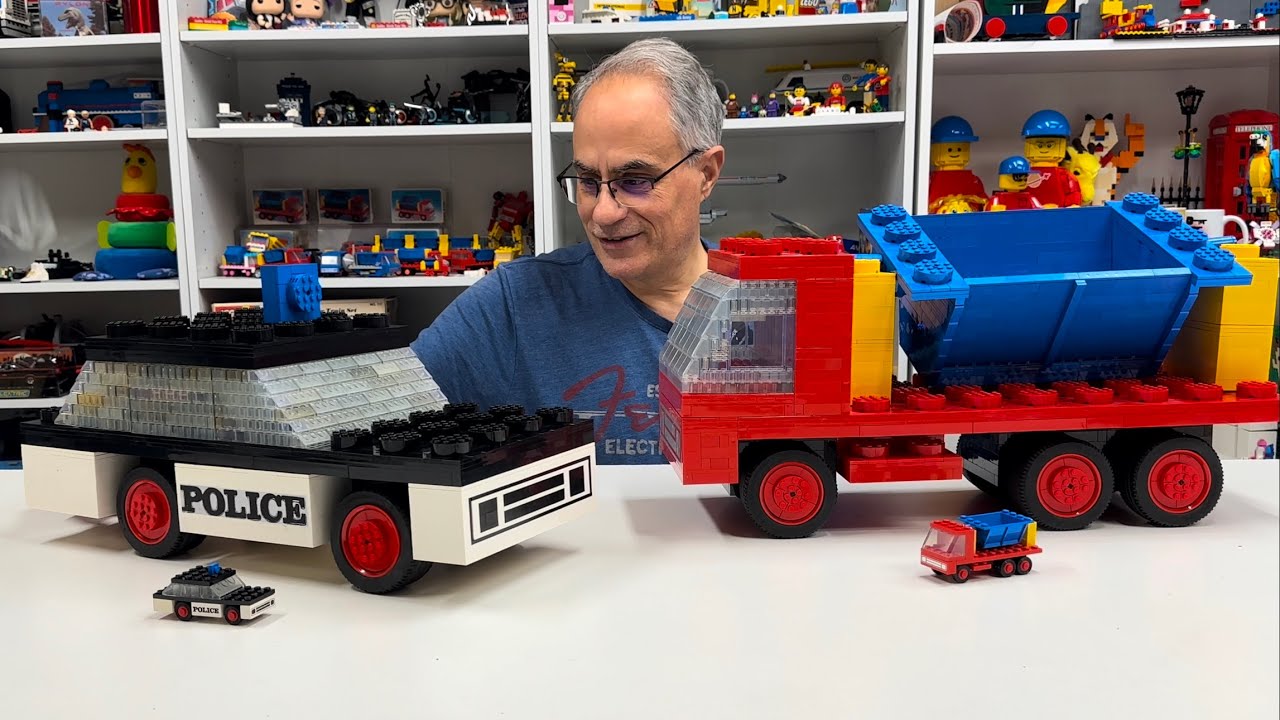 Building UCS Vintage Police Car - LEGO Set 420/611 from 1973