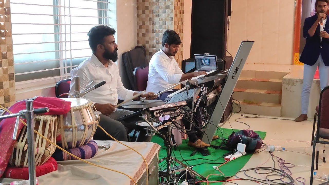 KALYANAM KAMANIYAM SONG PLAYING LIVE PERFORMENCE by #NOELJYOTHIANNA  TELUGU CHRISTIAN MARRIAGE SONGS