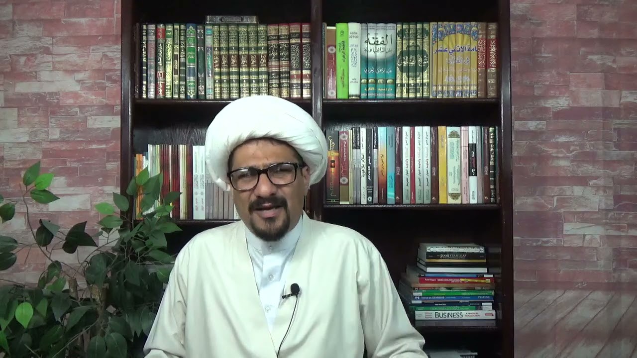 واما من كان من المراجع صائنا لنفسه حافظا لدينه مخالفا لهواه فللعوام ان ينتخبوا امار هكيم