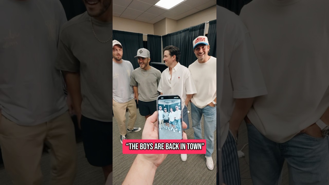 Letting TikTok pick sounds for everyone 😂 #btr #bigtimerush