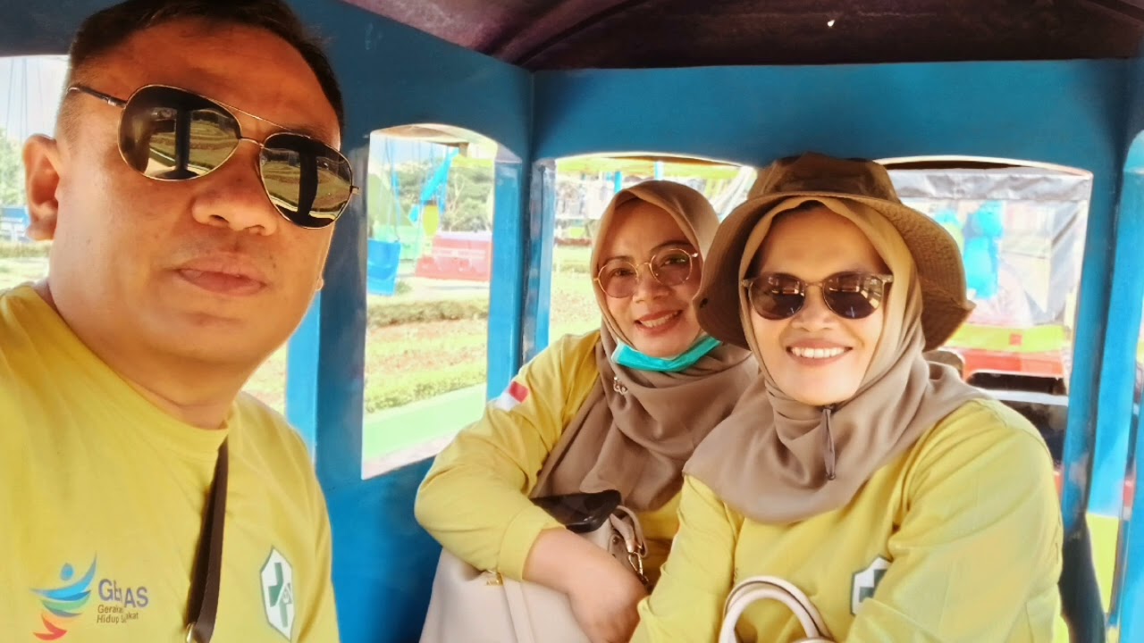 Dokumentasi Kenangan Ibu Kapus UOBF Puskesmas Cikakak