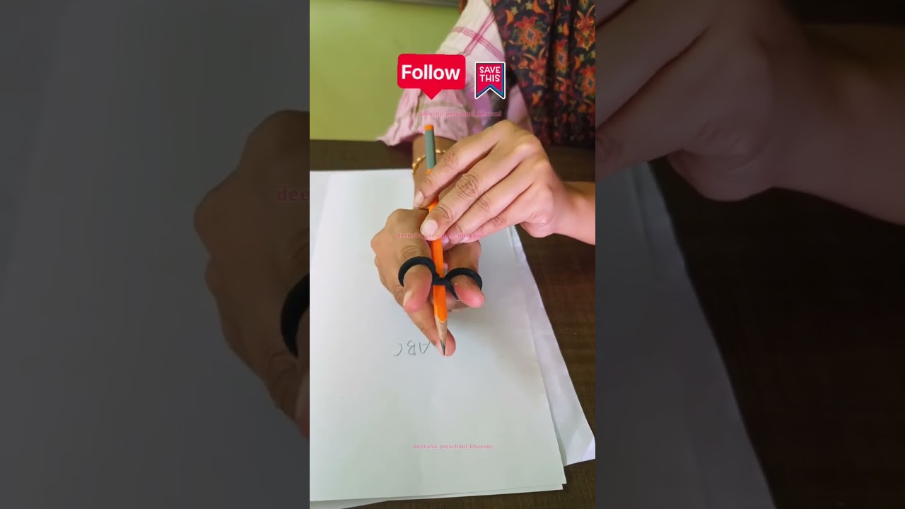 Rubber Band Hack for Poor Pencil Grip #preschool #earlychildhoodeducation #toddlers #warmup #shorts