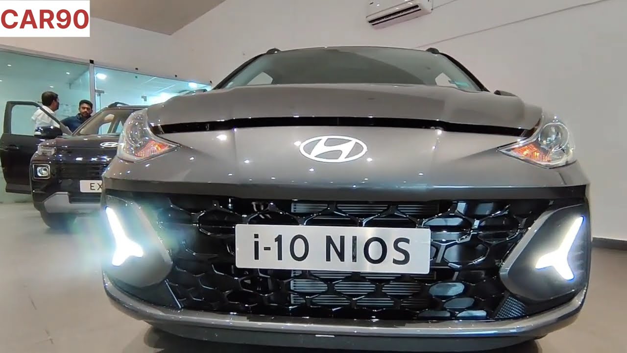 hyundai i10 nios sportz amt 2024
