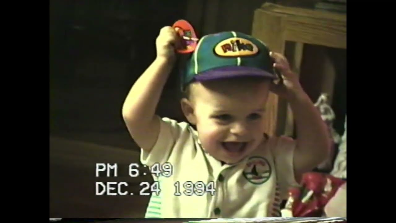 Kids around house Xmas at Bobs Xmas at Home 1994