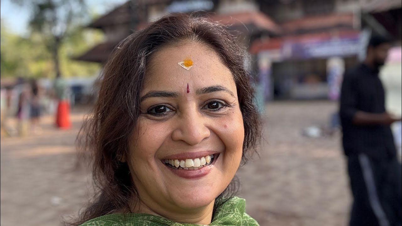 കാശി ക്ഷേത്രവും വടക്കുംനാഥ ക്ഷേത്രവും ചേർത്ത് ഇണച്ചൊരു കഥ 