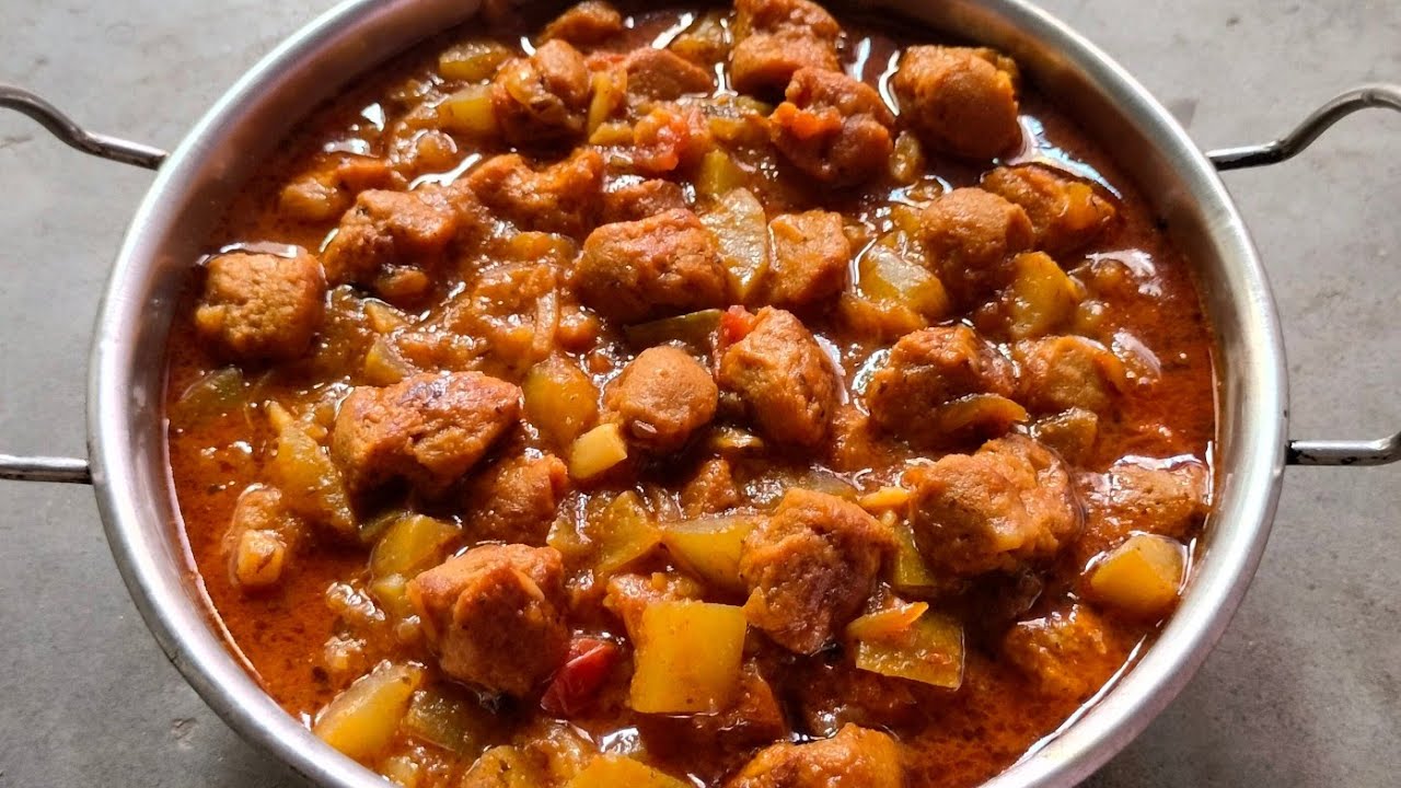 बिल्कुल नये तरीके से बनाए लौकी सोयाबीन की सब्जी || Tasty Lauki Soyabean Ki Sabji Recipe.