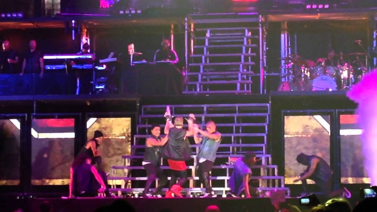Justin Bieber Never Say Never - Believe Tour Brisbane Entertainment Centre Qld. 2013