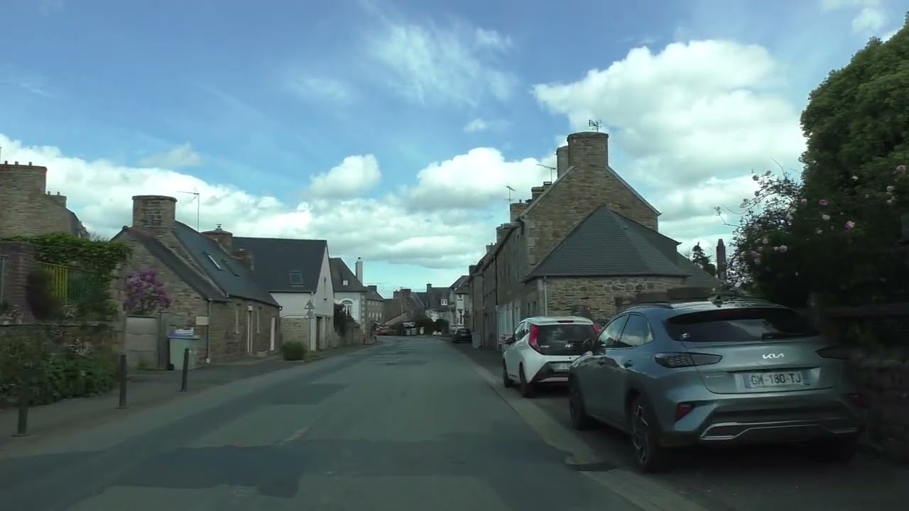 Driving On D11 From Croajou 22420 Le Vieux-Marché Through 22300 Ploubezre To 22300 Lannion France