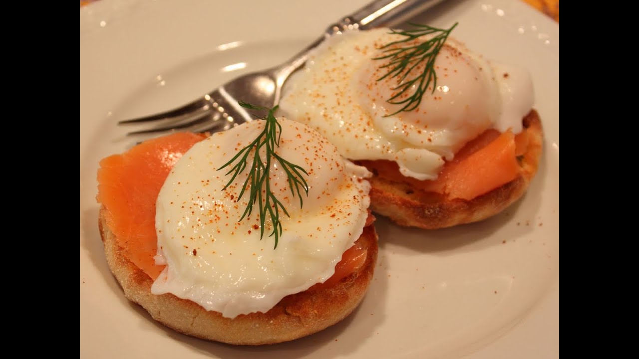 Smoked Salmon Eggs Benedict - Hollandaise Free Version!