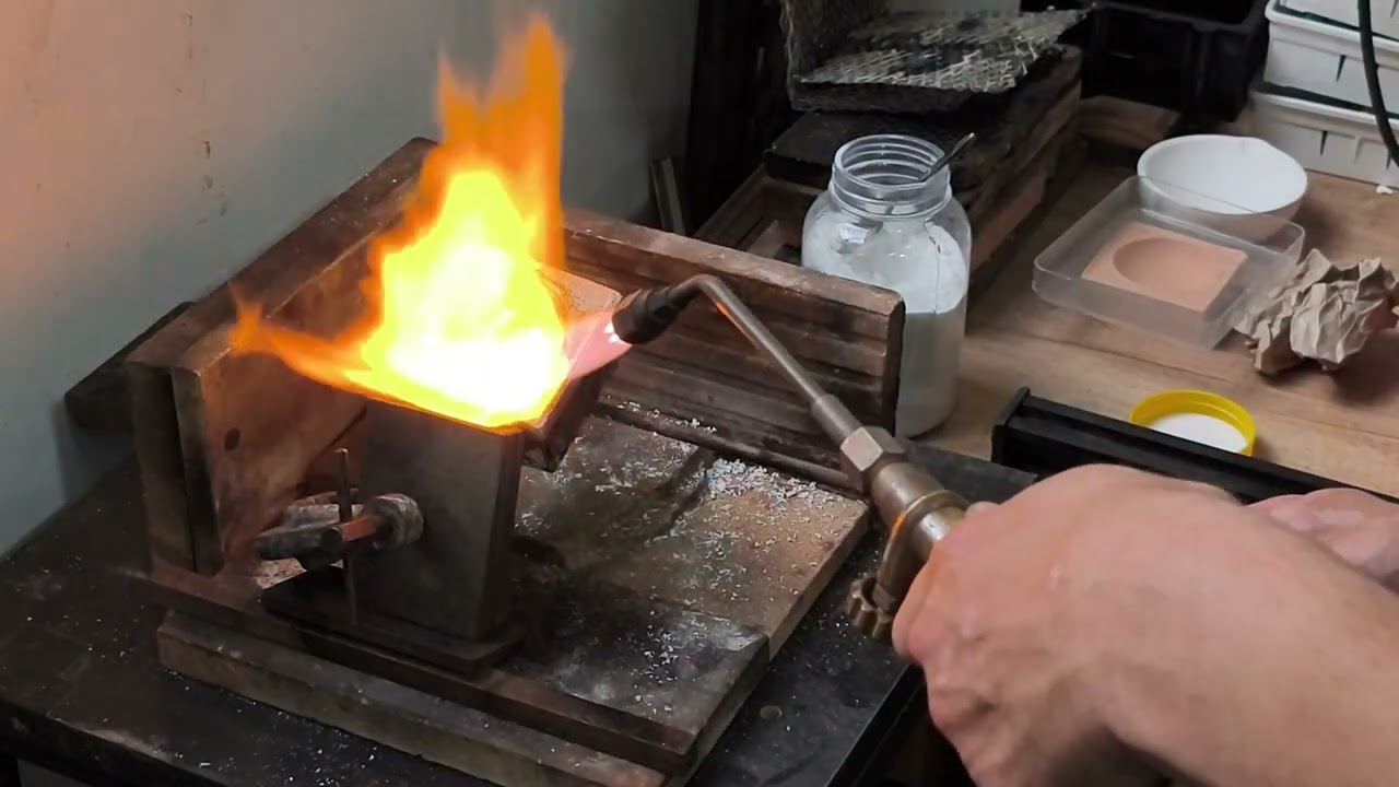 How to Restore Tarnished 925 Silver and a Damaged Crucible | Cleaning, Melting, and Perfect Metal