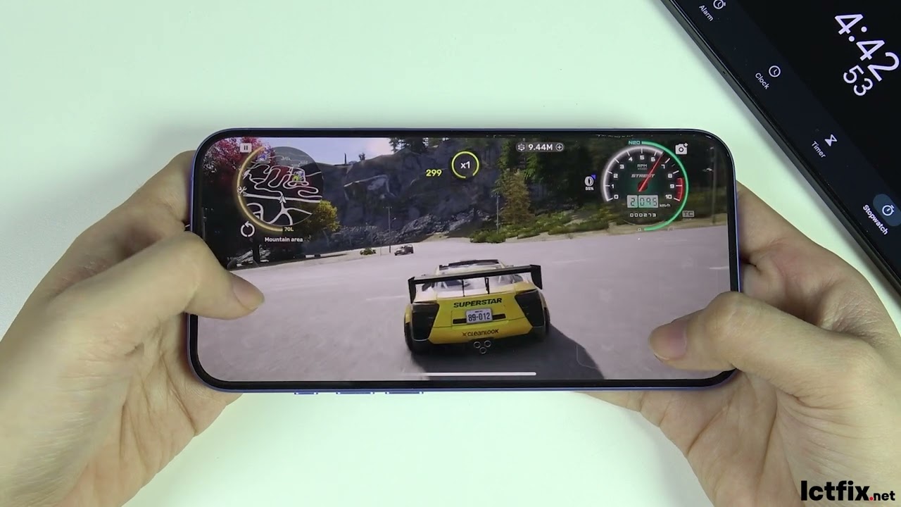 iPhone 16 Plus CarX Street Gaming test Update | Apple A18