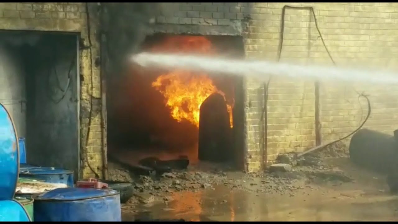 LIVE Visuals | Massive Fire In Greater Noida Chemical Factory | Fire Fighters Work Hard