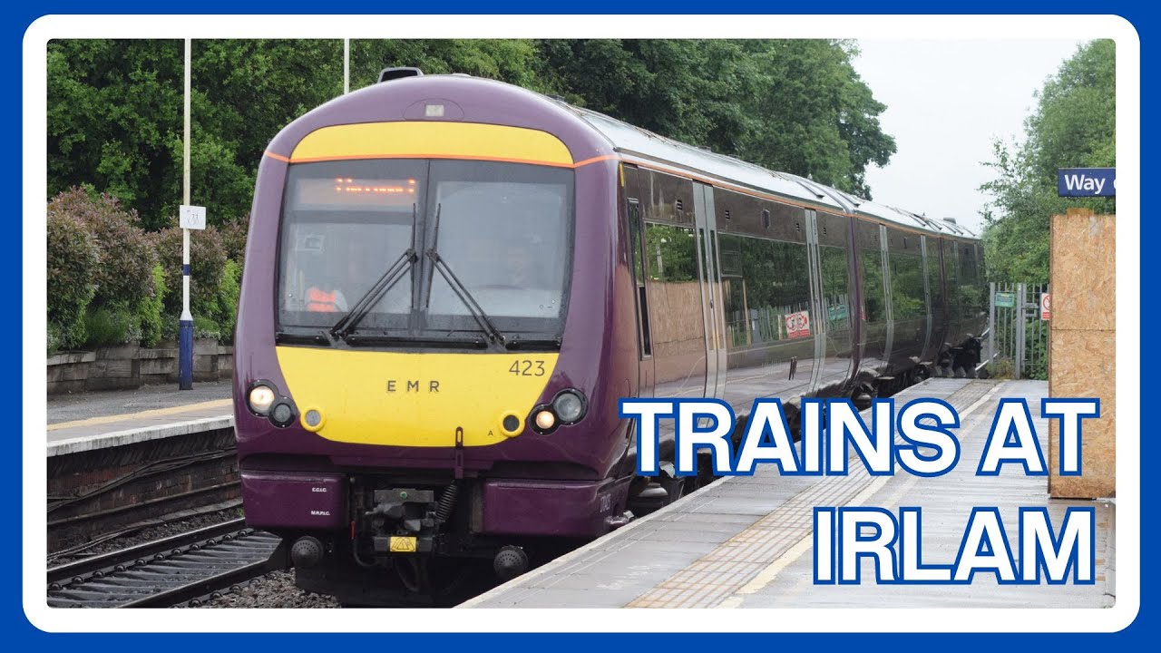 TRAINS at IRLAM railway station