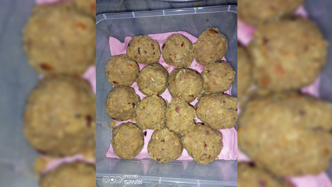 10 bibi ki Kahani k ladu|| mithi roti k ladu||jumerat ka din or nyaz