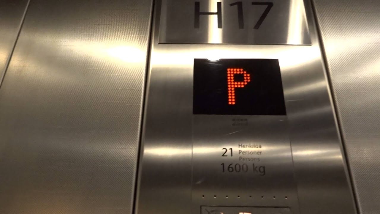 1990 SEMAG (mb KONE 2009) Tr (Minispace) Elevators/Lifts@Helsinki-Vantaa Airport P2, Vantaa, Finland