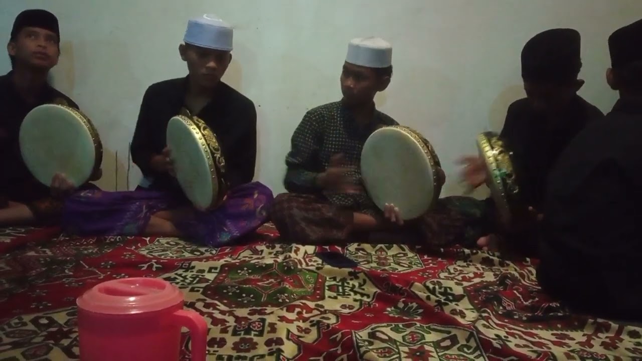 keseruan Hadrah white Walisongo #solawat #sorts #santrikeren #viral #hadrohterbaru #hadroh #video