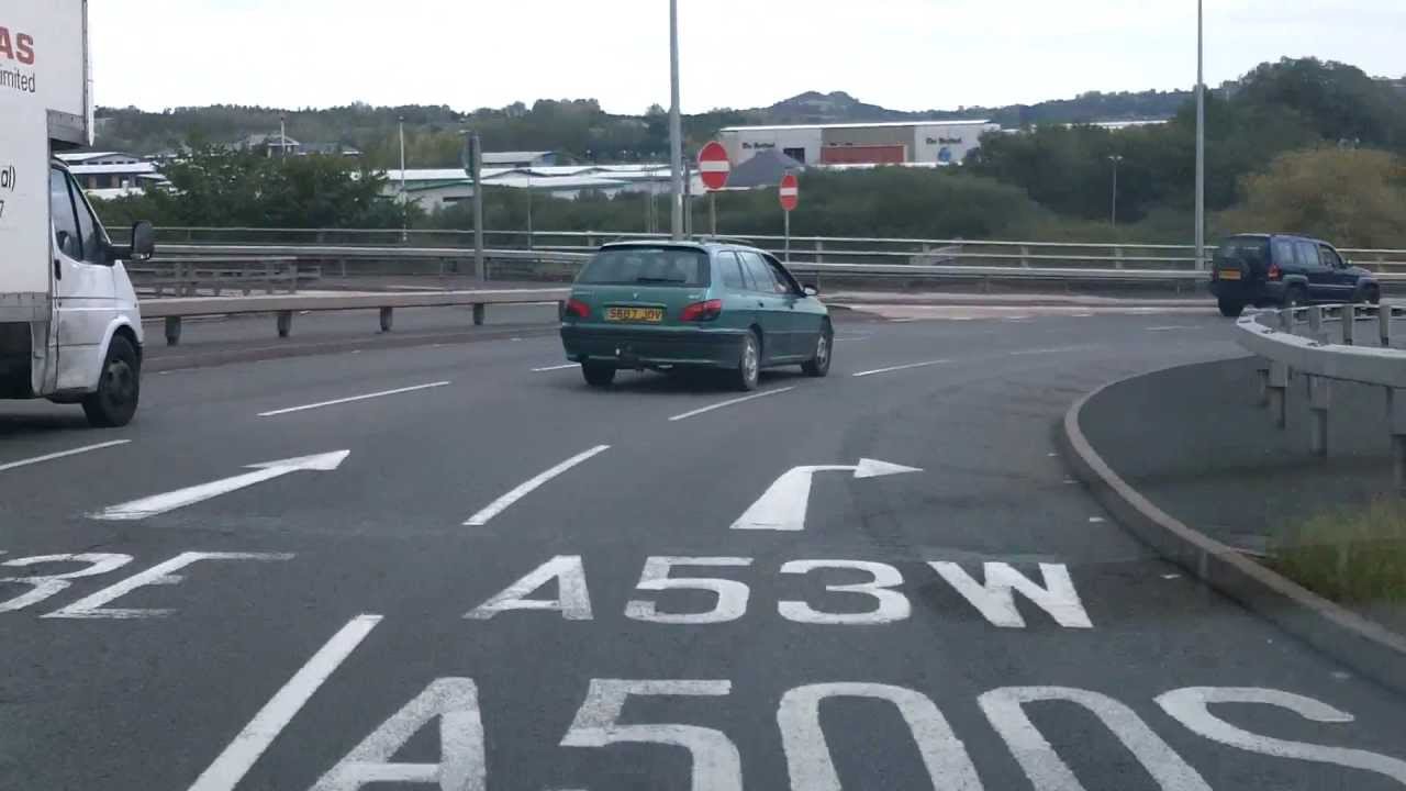 Basford Roundabout turning right to Stoke A500