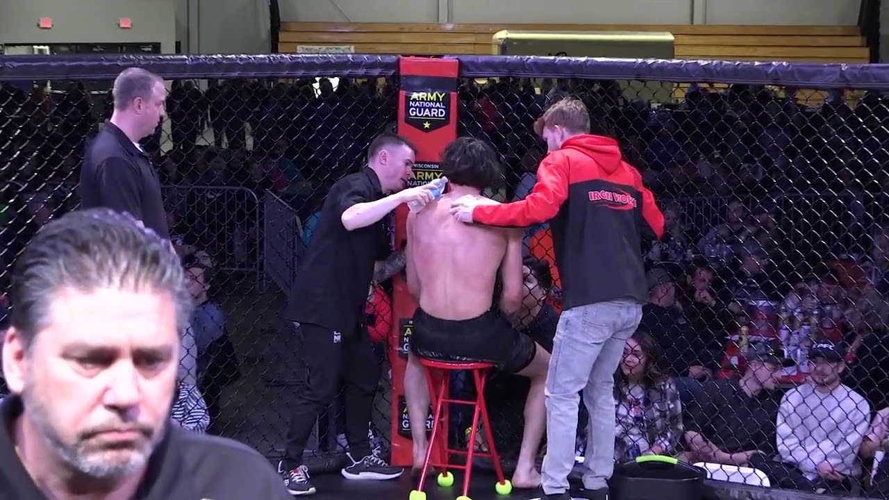 3RT XXIV: Jac'Queis Gooch vs Ahden St. Germaine